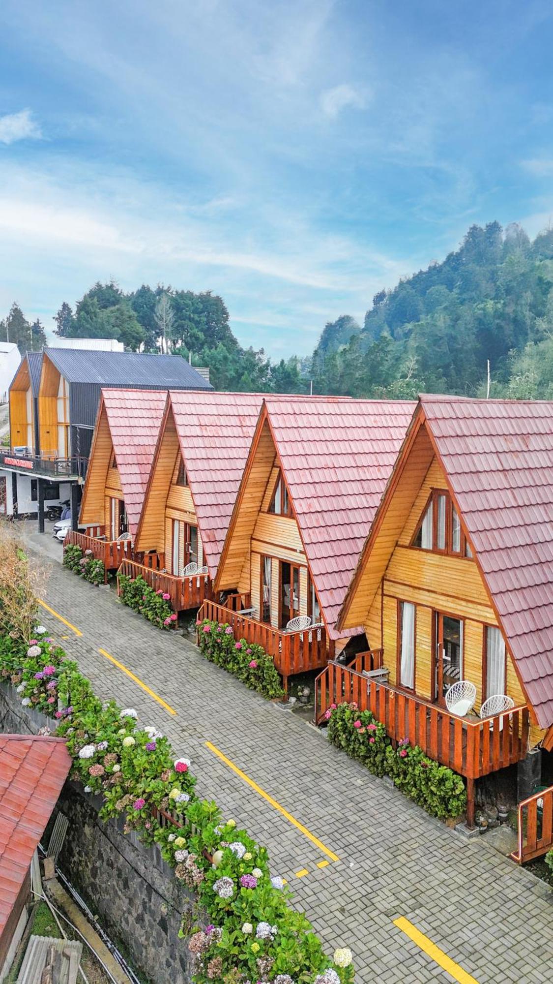 Diamond House *